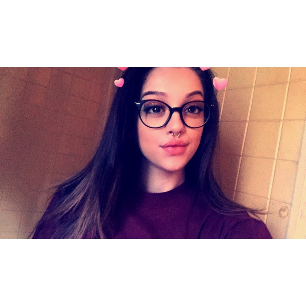 Meet your Posher, Kaylee